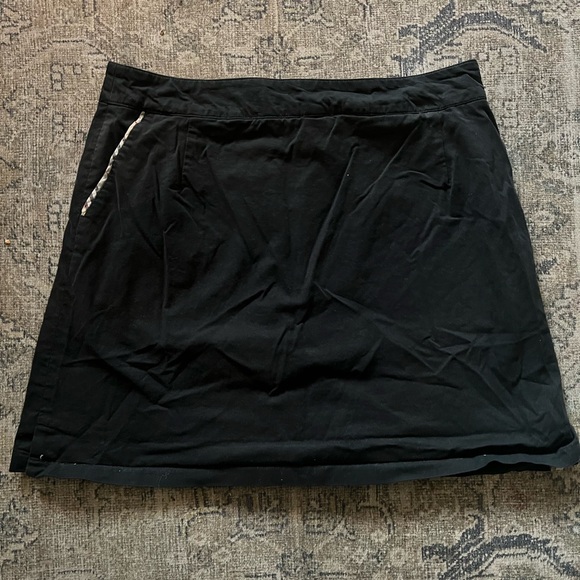 Burberry Dresses & Skirts - Vintage Burberry black golf skirt size 12